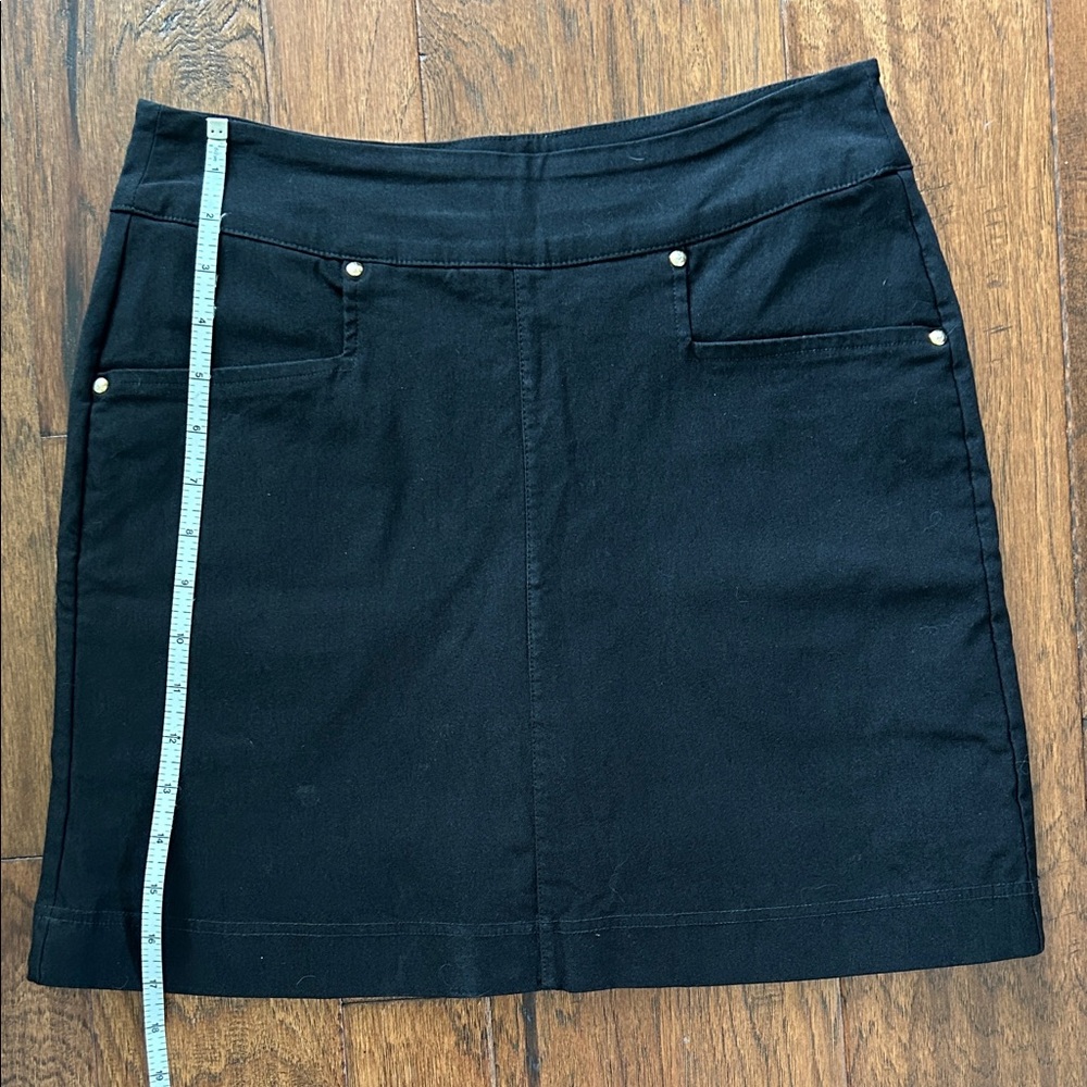 Golf Skort (4) and Sleeveless Polo (M) Black and White Lopez EP PRO - Picture 6 of 15